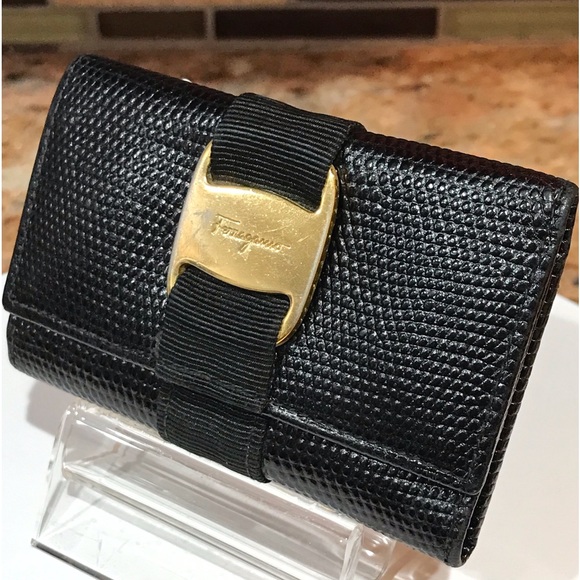 Salvatore Ferragamo 6-Key Holder Vara Ribbon Leather Case ππ₯π€ - Picture 5 of 17